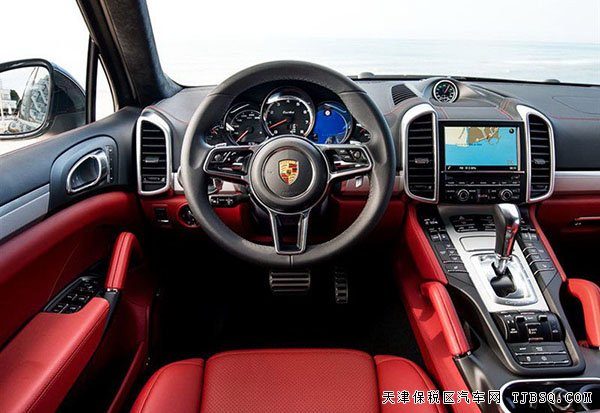 2016款保時(shí)捷卡宴汽油版3.6L 平行進(jìn)口讓利特賣
