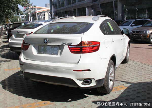 2015款款寶馬X6中東版 平行進(jìn)口現(xiàn)車讓利報價