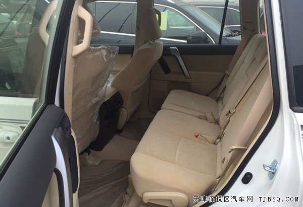 平行進(jìn)口豐田普拉多2700 天津港現(xiàn)車?yán)_紛讓利