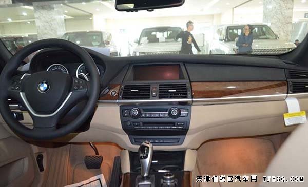 2016款寶馬X6中東版 全新進(jìn)口跨越現(xiàn)車優(yōu)惠呈現(xiàn)