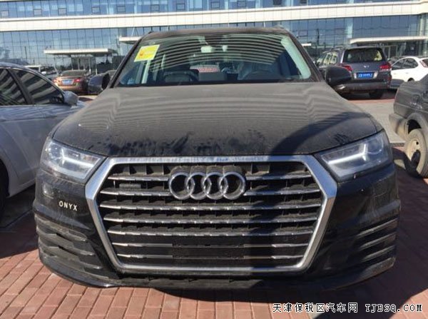 2016款?yuàn)W迪Q7全尺寸SUV 全景天窗/四驅(qū)越野現(xiàn)車72萬(wàn)起