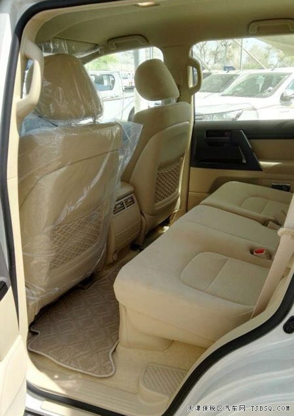 2016款豐田蘭德酷路澤4000中東版 現(xiàn)車優(yōu)惠促銷