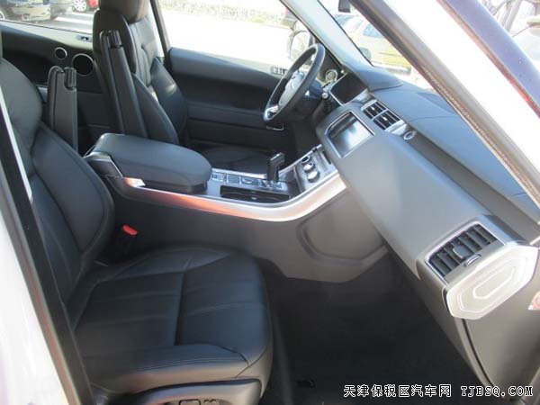 2016款路虎攬勝運(yùn)動(dòng)版3.0T 攬運(yùn)現(xiàn)車優(yōu)惠讓利