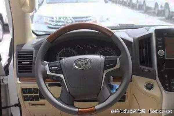 2016款豐田蘭德酷路澤4600中東版 全新4.6L現(xiàn)車惠報(bào)價(jià)