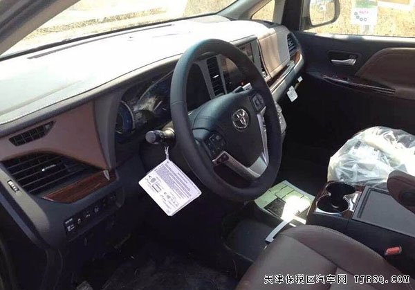 2015款豐田塞納3.5L商務(wù)車 平行進(jìn)口現(xiàn)車巨獻(xiàn)