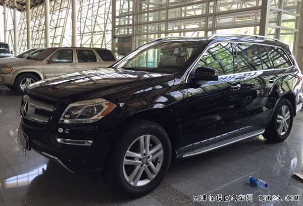 2016款奔馳GL450七座越野 3.0T汽油版現(xiàn)車熱賣
