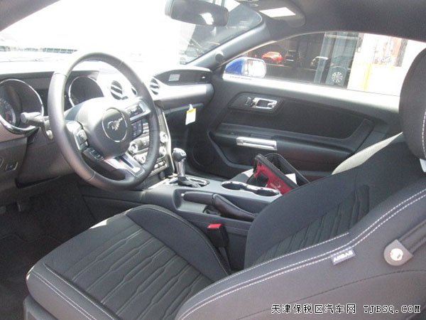 2016款福特野馬2.3T美式肌肉跑車(chē) 現(xiàn)車(chē)惠盡享