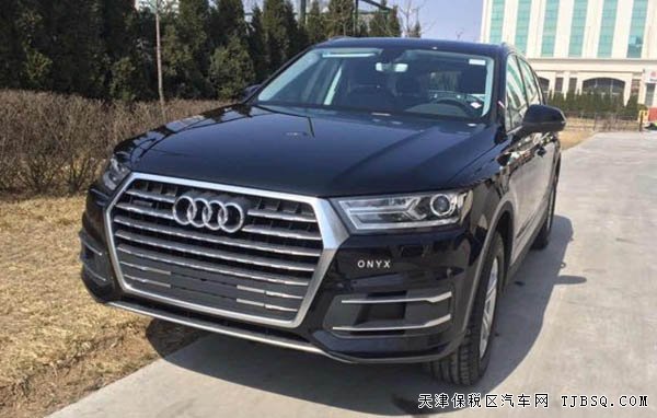 2016款?yuàn)W迪Q7歐規(guī)版汽油 全景/18輪/四驅(qū)現(xiàn)車71.5萬(wàn)起