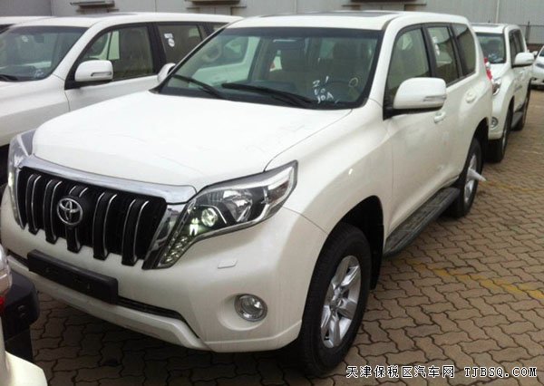 2016款豐田霸道4000中東版 天窗/后掛/冰箱現(xiàn)車(chē)54萬(wàn)起