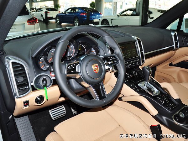 16款保時(shí)捷卡宴3.6L汽油版 全景天窗/豪華包現(xiàn)車103萬