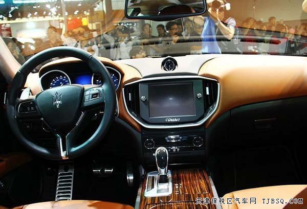 2016款瑪莎拉蒂吉博力3.0T 天津港現(xiàn)車優(yōu)惠購