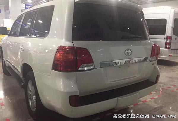 2016款豐田蘭德酷路澤5700 中東越野優(yōu)惠熱賣