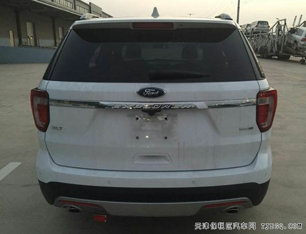 2016款福特探險(xiǎn)者2.3T七座越野 天津港現(xiàn)車(chē)勁惠