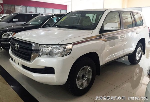 2016款進(jìn)口豐田蘭德酷路澤4000 陸巡現(xiàn)車優(yōu)惠季