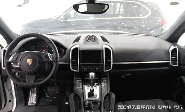 2016款保時(shí)捷卡宴平行進(jìn)口 天津港現(xiàn)車(chē)優(yōu)惠購(gòu)