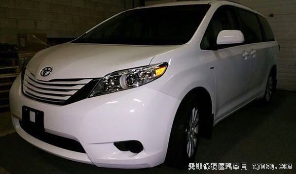 2016款豐田塞納3.5L四驅版MPV 電動門/18輪現(xiàn)車45萬起