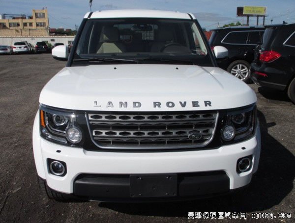 2016款路虎發(fā)現(xiàn)四3.0T 全尺寸越野現(xiàn)車優(yōu)惠呈現(xiàn)