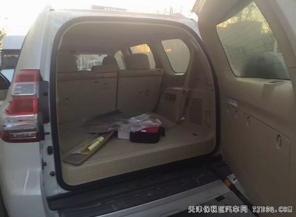 2016款進口豐田普拉多2700 平行進口現(xiàn)車優(yōu)購