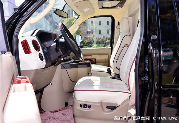 2016款福特E350商務(wù)房車 平行進(jìn)口車現(xiàn)車報(bào)價(jià)