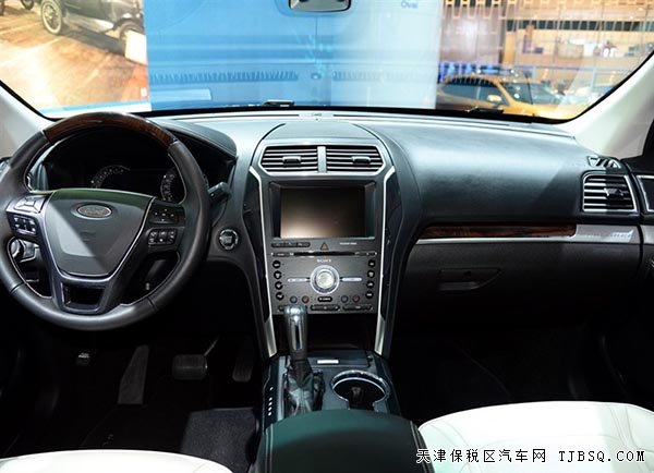 2016款福特探險(xiǎn)者2.3T美規(guī)版 七座越野現(xiàn)車熱賣