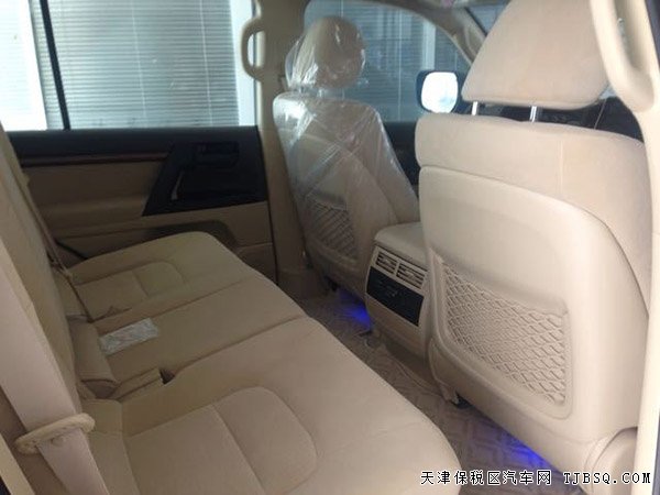 2016款豐田酷路澤4000中東版 電動(dòng)座椅/冰箱現(xiàn)車59萬(wàn)