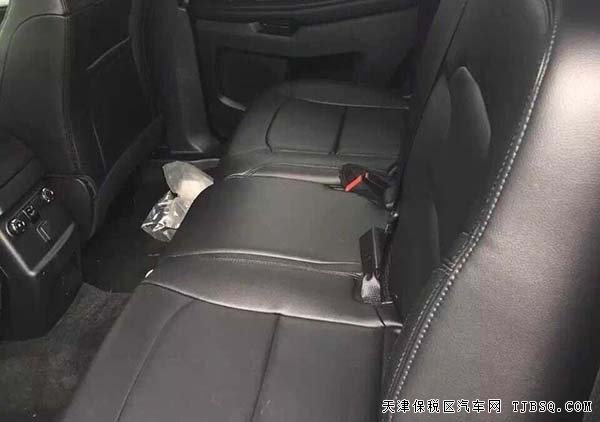 2016款福特探險者2.3T七座SUV 現(xiàn)車讓利勁惠