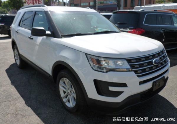 2016款福特探險(xiǎn)者2.3T 平行進(jìn)口車現(xiàn)車優(yōu)惠盡享
