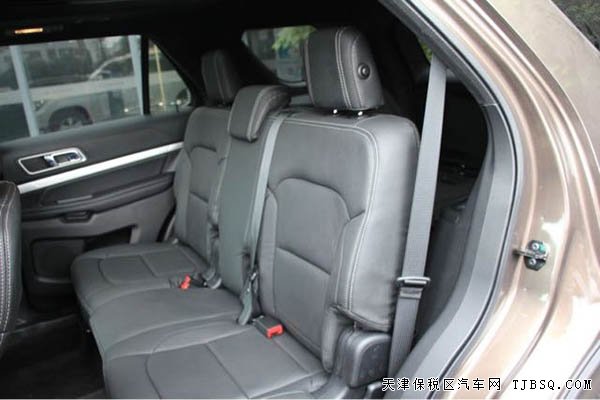 2016款福特探險者2.3T全尺寸越野 四驅(qū)現(xiàn)車優(yōu)購