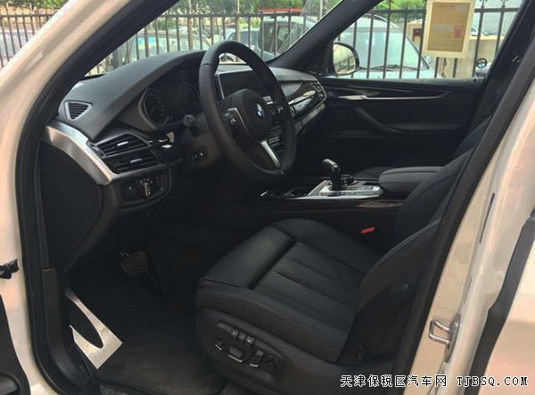 2016款寶馬X5M包加規(guī)版 M包/豪華包/駕輔包現(xiàn)車85萬起