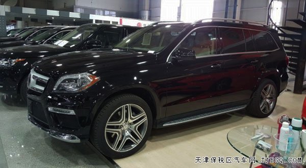 2016款奔馳GL350加規(guī)版 21輪/高級(jí)包/運(yùn)動(dòng)包現(xiàn)車97萬