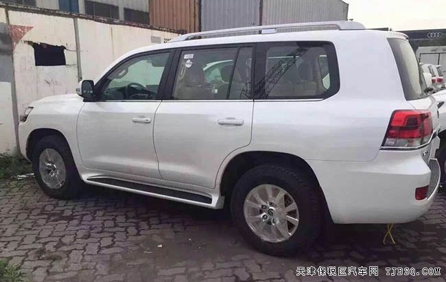 2016款豐田酷路澤5700中東版 8速/雙差/8氣囊優(yōu)惠熱賣