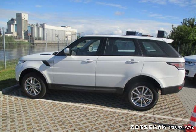 2016款路虎攬勝運動版 3.0T攬運現(xiàn)車優(yōu)惠盡享