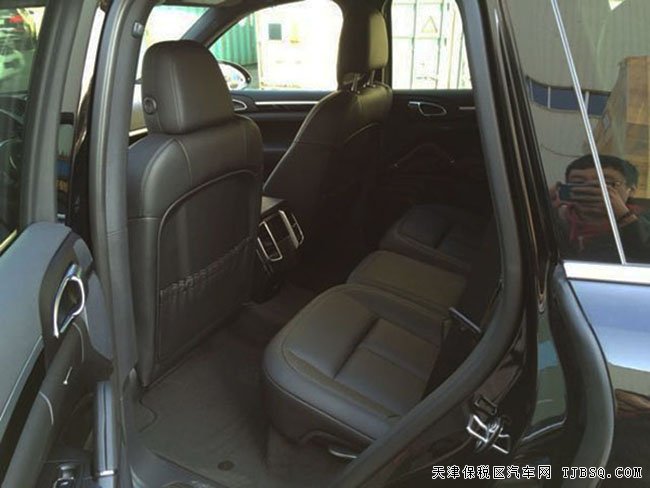 2016款保時捷卡宴豪華SUV 平行進(jìn)口現(xiàn)車讓利惠