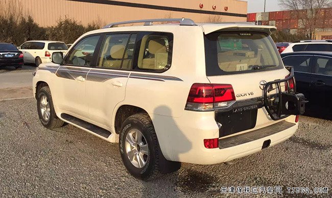 2016款豐田酷路澤4000中東版 低配/高配現(xiàn)車(chē)59.2萬(wàn)起