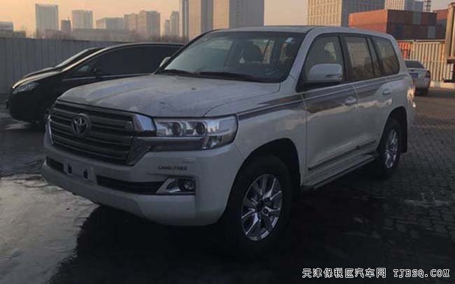 進(jìn)口豐田蘭德酷路澤4000中東版 平行進(jìn)口車現(xiàn)車惠盡享