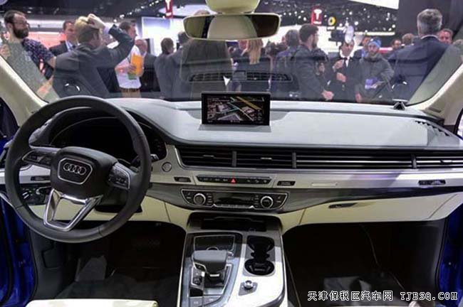 2016款奧迪Q7歐規(guī)汽油版 平行進口現車優(yōu)惠呈現