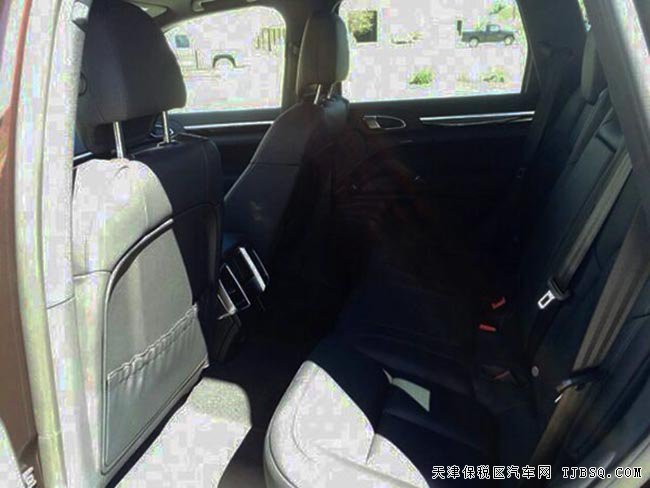 16款保時捷卡宴柴油/汽油版 全景天窗/18輪現(xiàn)車88萬起