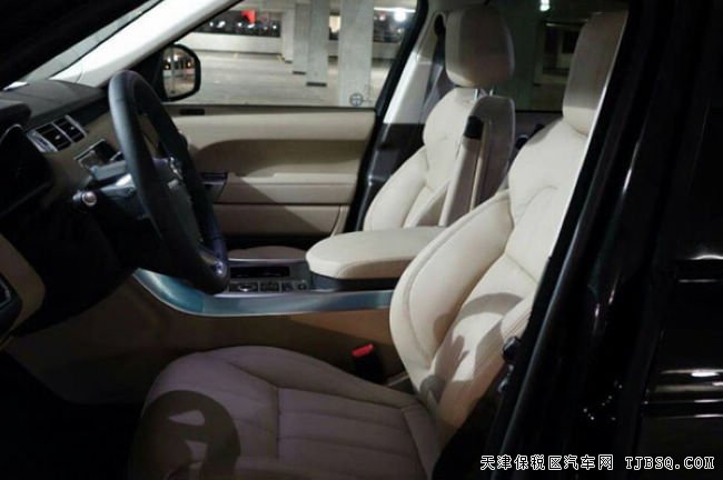 2016款路虎攬勝運(yùn)動柴油版 歐版SUV現(xiàn)車絢麗來襲