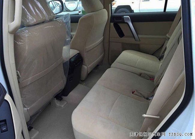 2016款進(jìn)口豐田普拉多2700 經(jīng)典霸道現(xiàn)車優(yōu)惠購(gòu)
