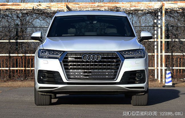 2016款奧迪Q7歐規(guī)版3.0T 平行進(jìn)口現(xiàn)車優(yōu)惠盡享