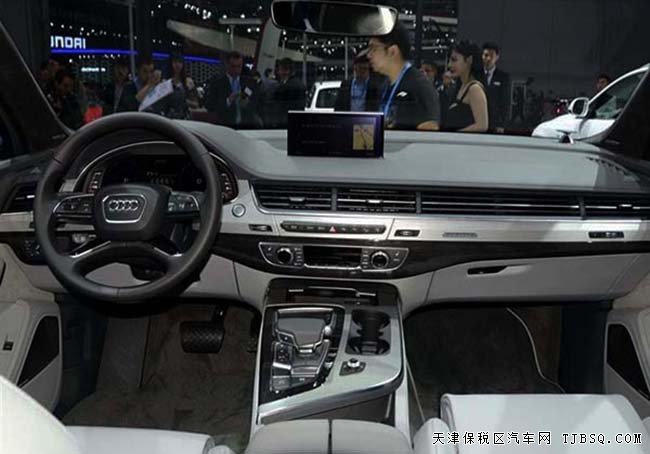 2017款?yuàn)W迪Q7歐規(guī)版 平行進(jìn)口現(xiàn)車熱賣酬賓促銷