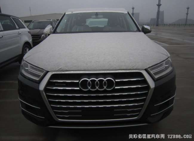 2016款奧迪Q7歐規(guī)版2.0T 滑動全景天窗/18輪現(xiàn)車58萬