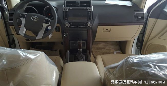 2016款進口豐田霸道4000 六速普拉多4.0L現(xiàn)車熱賣