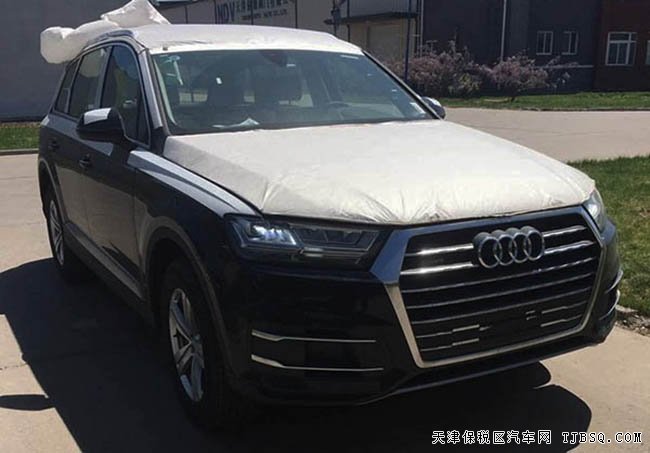 2017款奧迪Q7豪華越野 天津港現(xiàn)車熱賣優(yōu)惠走俏