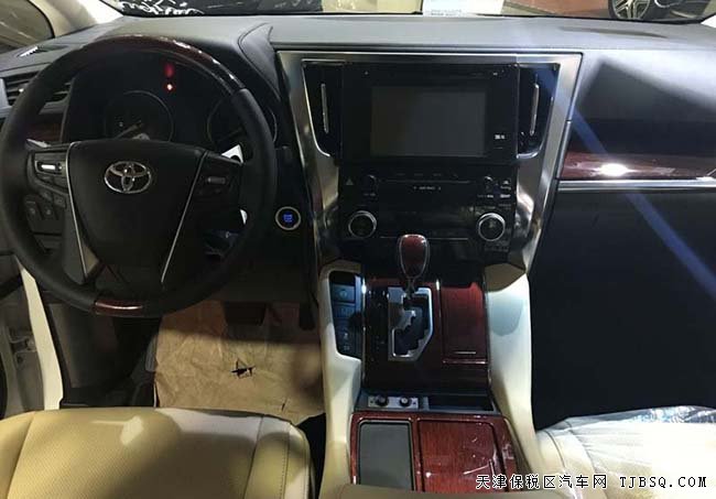 2016款豐田埃爾法3.5L中規(guī)版 天津港現(xiàn)車優(yōu)惠酬賓