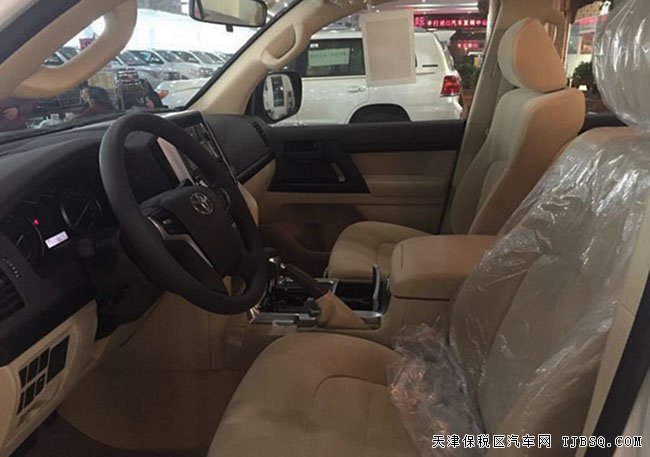 2016款進(jìn)口豐田蘭德酷路澤4000 現(xiàn)車優(yōu)惠報價
