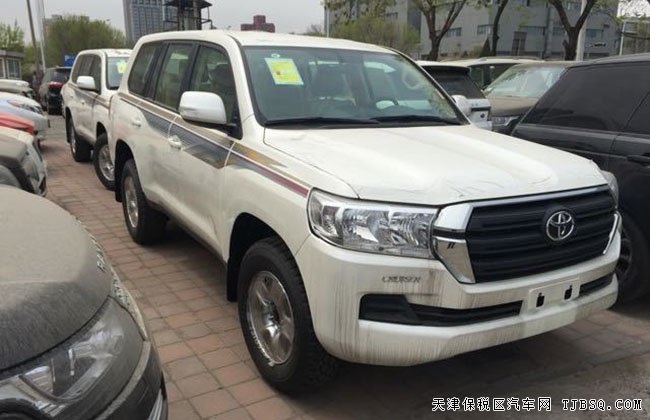 2016款豐田蘭德酷路澤4000 經(jīng)典越野現(xiàn)車優(yōu)惠購(gòu)