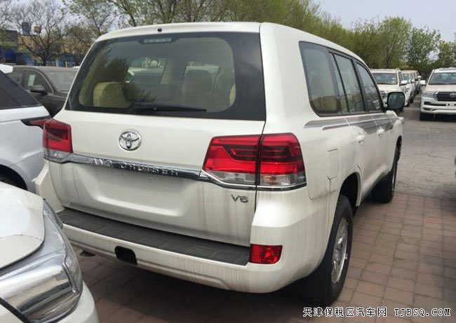 2016款豐田蘭德酷路澤4000 經(jīng)典越野現(xiàn)車優(yōu)惠購(gòu)