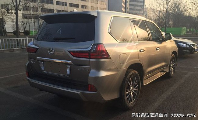 2016款雷克薩斯LX570 平行進(jìn)口凌志5.7L現(xiàn)車熱賣