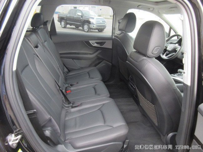 2017款奧迪Q7加規(guī)版七座 平行進(jìn)口車現(xiàn)車熱賣鉅惠樂享